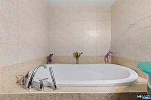 800 Palisade Ave 1709, Fort Lee, NJ 07024 - Photo 25