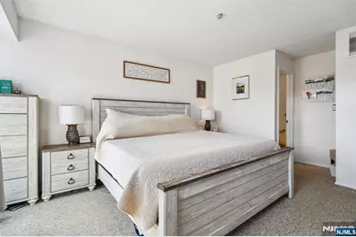 1317 Paddington Road, Mahwah, NJ 07430 - Photo 15