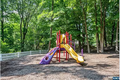 1317 Paddington Road, Mahwah, NJ 07430 - Photo 27