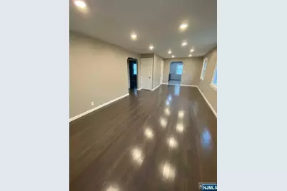 79 E Ridgewood Avenue, Paramus, NJ 07652 - Photo 5