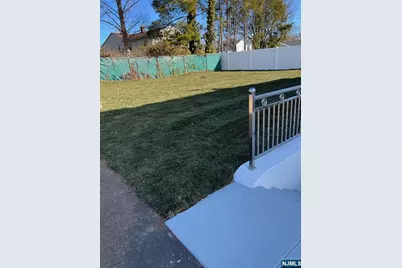 79 E Ridgewood Avenue, Paramus, NJ 07652 - Photo 31