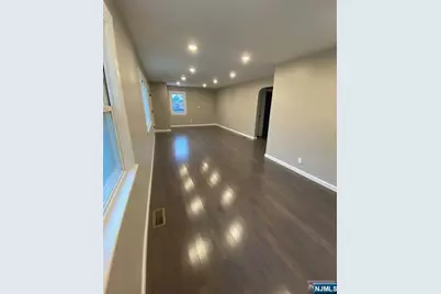79 E Ridgewood Avenue, Paramus, NJ 07652 - Photo 3