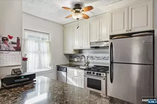 753A Broad Ave A, Ridgefield, NJ 07657 - Photo 1