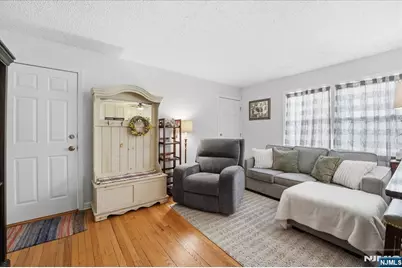 753A Broad Avenue A #A, Ridgefield, NJ 07657 - Photo 5