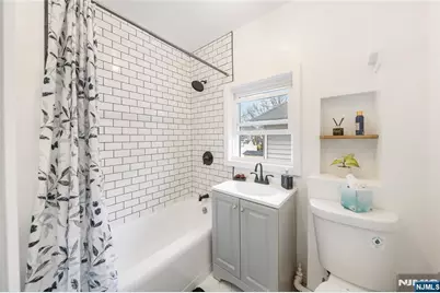 155 Lincoln Place, Irvington, NJ 07111 - Photo 9