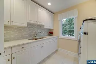 63 Grandview Ave, North Caldwell, NJ 07006 - Photo 29