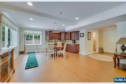 63 Grandview Avenue, North Caldwell, NJ 07006 - Photo 31