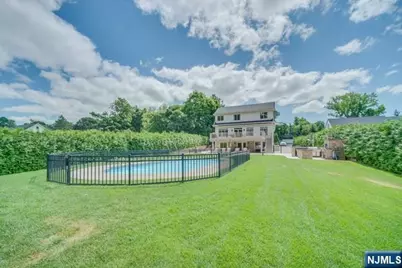 63 Grandview Avenue, North Caldwell, NJ 07006 - Photo 45