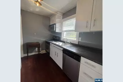 18 McKinley Place, Bergenfield, NJ 07621 - Photo 7
