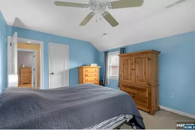 378 Windsor Road, River Edge, NJ 07661 - Photo 25