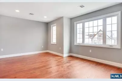 175 Windsor Street 2 #2, Kearny, NJ 07032 - Photo 7