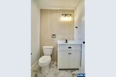236-238 Keer Avenue, Newark, NJ 07112 - Photo 19