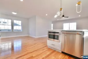 236-238 Keer Ave, Newark, NJ 07112 - Photo 9