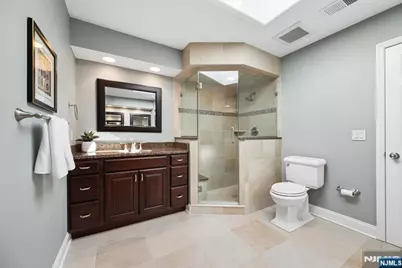 7 Robin Court, Chester, NJ 07930 - Photo 27