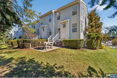 215 Barringer Drive 2088 #2088, Nutley, NJ 07110 - Photo 3