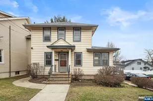 520 Rutherford Ave, Lyndhurst Township, NJ 07071 - Photo 1