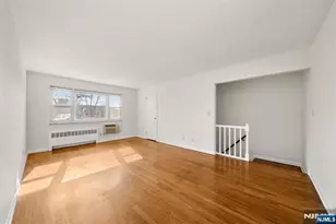 201 Oakdene Pl C2, Cliffside Park, NJ 07010 - Photo 5