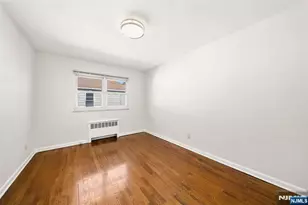 201 Oakdene Pl C2, Cliffside Park, NJ 07010 - Photo 13