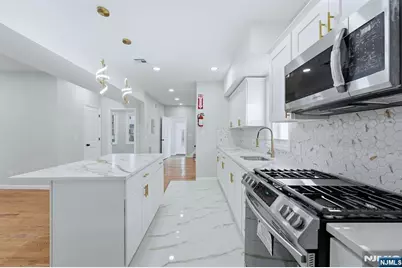 14 Ruth Street, Irvington, NJ 07111 - Photo 9