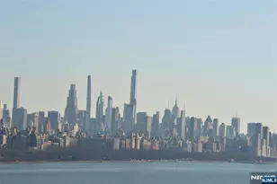 100 Carlyle Dr 7K-S, Cliffside Park, NJ 07010 - Photo 39