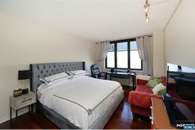 100 Carlyle Drive 7K-S #7K-S, Cliffside Park, NJ 07010 - Photo 27