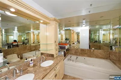 100 Carlyle Drive 7K-S #7K-S, Cliffside Park, NJ 07010 - Photo 25