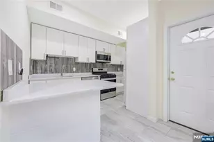 88 Devon St, Kearny, NJ 07032 - Photo 7