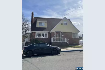 534 Kearney Avenue 2 #2, Cliffside Park, NJ 07010 - Photo 1