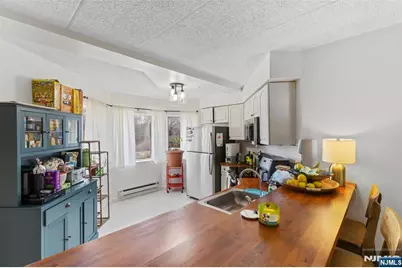 290 Anderson Street 2A #2A, Hackensack, NJ 07601 - Photo 3