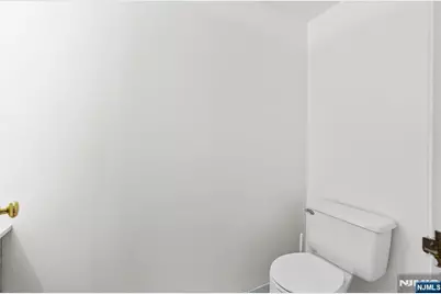 290 Anderson Street 2A #2A, Hackensack, NJ 07601 - Photo 19