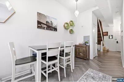 142 Charles Street 403 #403, Jersey City, NJ 07307 - Photo 5