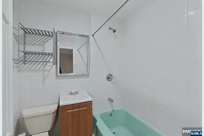 10 Fleming Avenue, Newark, NJ 07105 - Photo 13