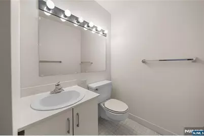 7004 Boulevard East 25A #25A, Guttenberg, NJ 07093 - Photo 19