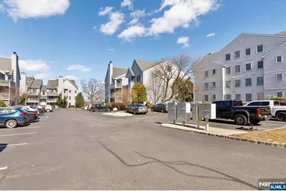 2 Crystal Lane 294 #294, Paterson, NJ 07501 - Photo 29