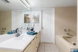 2 Crystal Ln 294, Paterson, NJ 07501 - Photo 15