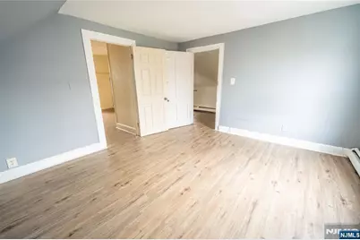 580 Hunterdon Street, Newark, NJ 07108 - Photo 19