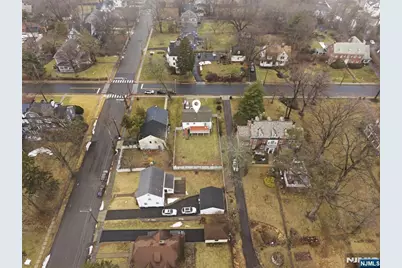 674 Berkeley Avenue, Orange, NJ 07050 - Photo 5