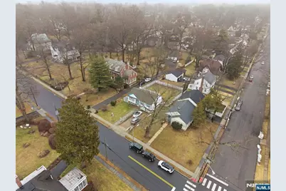 674 Berkeley Avenue, Orange, NJ 07050 - Photo 3