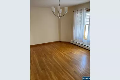 2417 Camner Street B #B, Fort Lee, NJ 07024 - Photo 3