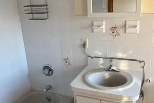 2417 Camner Street B, Fort Lee, NJ 07024 - Photo 11