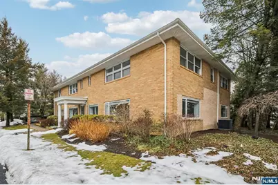 631 E Palisade Avenue, Englewood Cliffs, NJ 07632 - Photo 3