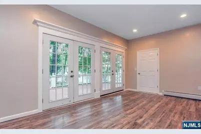 112 Hardenburgh Avenue, Demarest, NJ 07627 - Photo 11