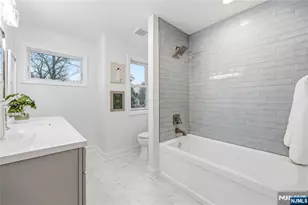 16 Stephen St, Montclair, NJ 07042 - Photo 33