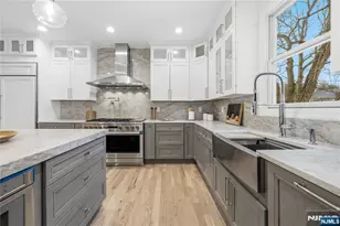 16 Stephen St, Montclair, NJ 07042 - Photo 17