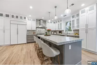 16 Stephen Street, Montclair, NJ 07042 - Photo 17