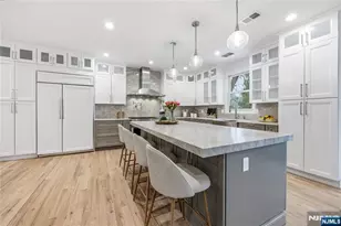 16 Stephen St, Montclair, NJ 07042 - Photo 5