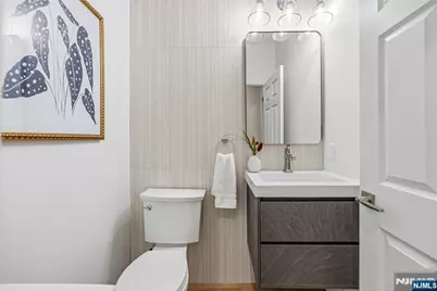 16 Stephen Street, Montclair, NJ 07042 - Photo 19