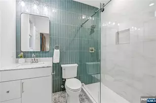 16 Stephen St, Montclair, NJ 07042 - Photo 23