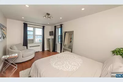 8700 Boulevard East 3D #3D, North Bergen, NJ 07047 - Photo 17