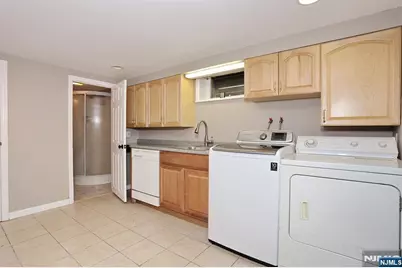 16 Maple Avenue, South Hackensack Township, NJ 07606 - Photo 15